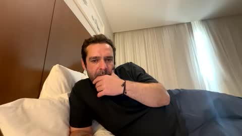 versatilebi7 online show from January 2026 09:00:02 AM