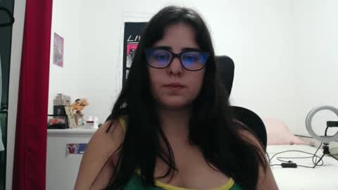 Snapshot of veruca99 chatting on February 2026 10:27:02 PM veruca99 online show from February 2026 10:27:02 PM