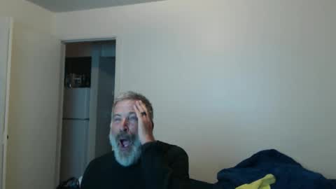 hairy man online show from October 2025 12:19:01 AM