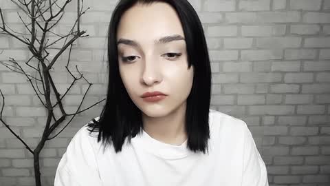 Ana online show from February 2025 01:11:02 PM