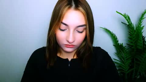 Ana online show from December 2025 03:19:01 PM