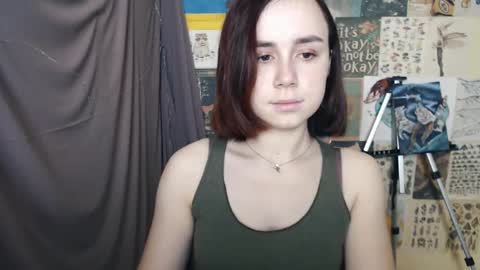 Snapshot of veryveryvery_shy chatting on January 2025 06:06:01 AM veryveryvery_shy online show from January 2025 06:06:01 AM