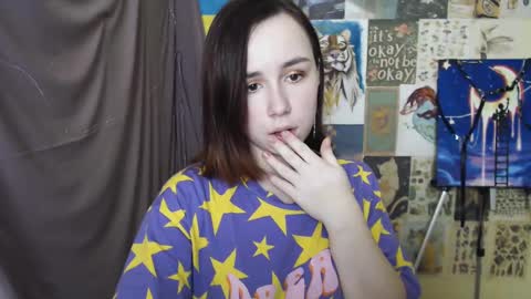 Snapshot of veryveryvery_shy chatting on February 2025 09:36:02 AM veryveryvery_shy online show from February 2025 09:36:02 AM