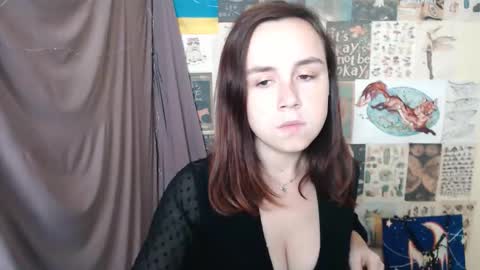 Snapshot of veryveryvery_shy chatting on September 2025 05:18:01 AM veryveryvery_shy online show from September 2025 05:18:01 AM