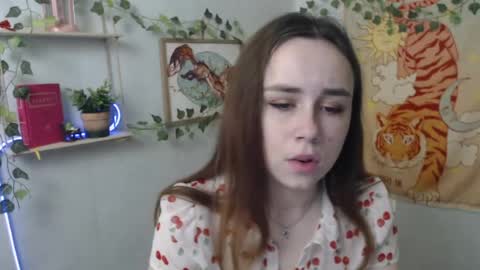 veryveryvery_shy online show from April 2026 05:40:02 AM