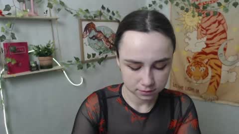 veryveryvery_shy online show from April 2026 06:03:01 AM