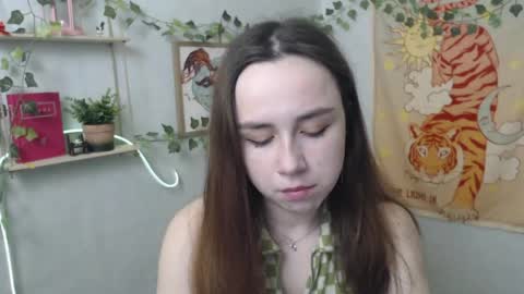 veryveryvery_shy online show from April 2026 05:27:02 AM