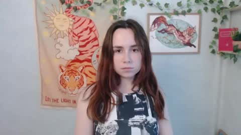 veryveryvery_shy online show from May 2026 10:36:01 AM