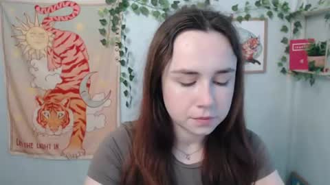 veryveryvery_shy online show from June 2026 05:38:02 AM