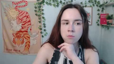 veryveryvery_shy online show from June 2026 05:30:01 AM