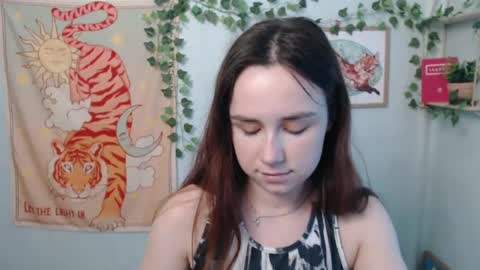 veryveryvery_shy online show from June 2026 09:14:01 AM