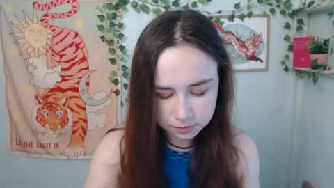 veryveryvery_shy online show from July 2026 05:46:01 AM