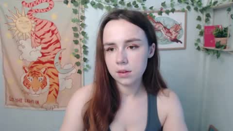 veryveryvery_shy online show from July 2026 05:54:02 AM