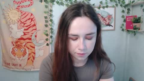 veryveryvery_shy online show from July 2026 05:23:02 AM