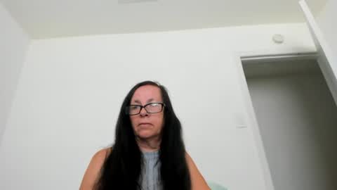 Snapshot of veryysassypeachgoddess chatting on July 2026 02:02:02 PM VeryySassyPeachGoddess online show from July 2026 02:02:02 PM