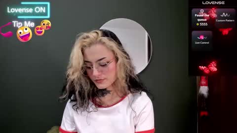 natalia gomez online show from March 2026 10:47:02 PM