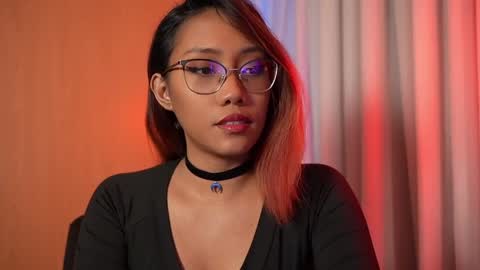 Vexa Nyx online show from May 2026 10:19:02 AM