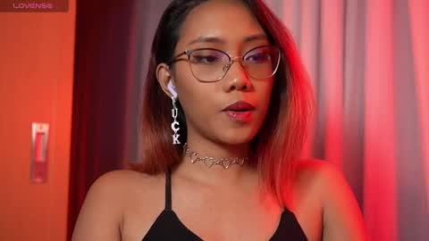 Vexa Nyx online show from June 2026 01:28:01 PM