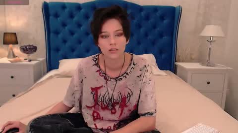 Via online show from October 2025 01:31:02 PM