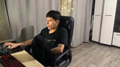 vialeras online show from December 2025 12:29:02 AM