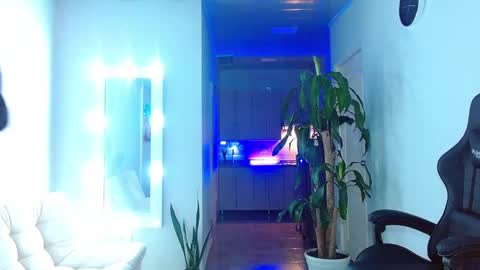 Snapshot of viannca__ chatting on December 2024 01:12:01 AM Ariana online show from December 2024 01:12:01 AM