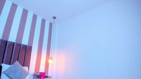 Snapshot of viannca__ chatting on October 2025 01:19:01 PM Ariana online show from October 2025 01:19:01 PM