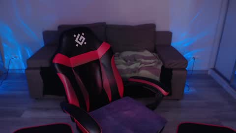 next stream  online show from January 2025 09:48:02 PM