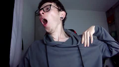 Vicent Brais online show from December 2024 02:42:02 AM