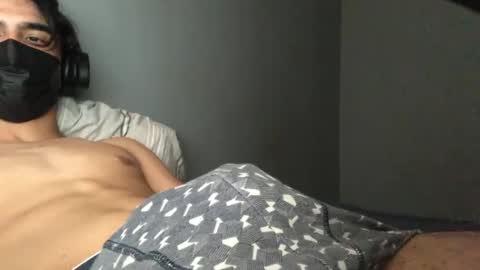 Snapshot of vicente24milf chatting on September 2025 09:14:02 PM vicente online show from September 2025 09:14:02 PM