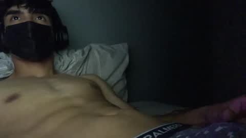 Snapshot of vicente24milf chatting on November 2025 12:05:01 AM vicente online show from November 2025 12:05:01 AM