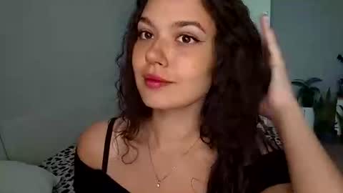 Lina online show from July 2026 05:12:01 AM