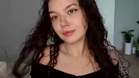 Lina online show from July 2026 05:01:01 AM
