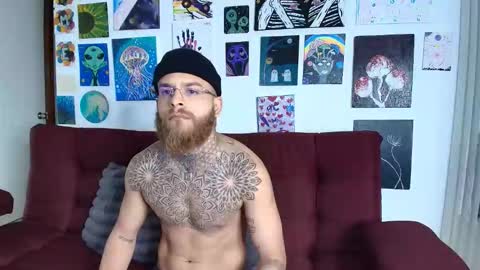 Snapshot of vickingcock7 chatting on October 2025 09:18:01 AM vickingcock7 online show from October 2025 09:18:01 AM