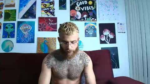 Snapshot of vickingcock7 chatting on October 2025 08:57:02 AM vickingcock7 online show from October 2025 08:57:02 AM