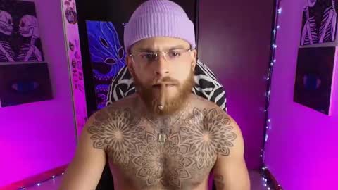 Snapshot of vickingcock7 chatting on February 2026 06:12:02 AM vickingcock7 online show from February 2026 06:12:02 AM