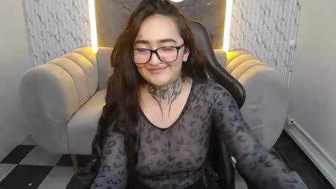 VICKY  online show from July 2026 04:39:33 PM