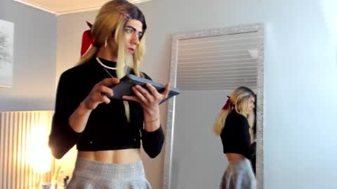 Snapshot of vicky_fant4sy chatting on January 2026 02:41:02 PM Vicky online show from January 2026 02:41:02 PM