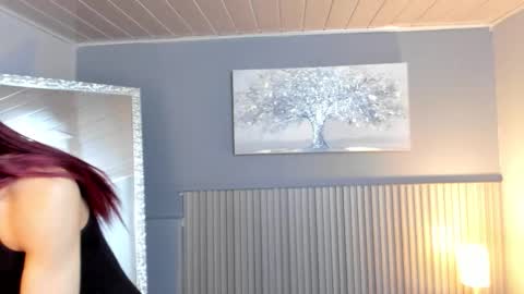 Snapshot of vicky_fant4sy chatting on January 2026 01:04:01 PM Vicky online show from January 2026 01:04:01 PM