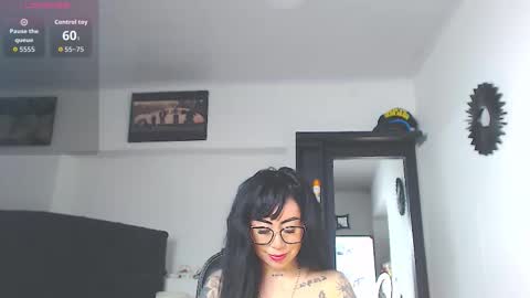 Vicky  online show from March 2026 11:13:01 AM