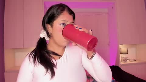 Snapshot of vicky_ruiz chatting on January 2025 07:44:02 PM V I C K Y online show from January 2025 07:44:02 PM