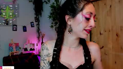 Snapshot of vickyjackson_ chatting on January 2026 06:10:02 PM Victoria online show from January 2026 06:10:02 PM