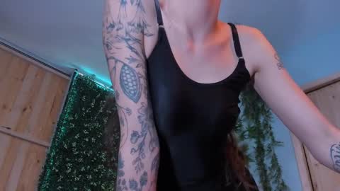 Snapshot of vickyjackson_ chatting on March 2026 12:22:02 AM Victoria online show from March 2026 12:22:02 AM