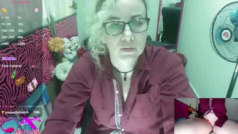 Valentina online show from December 2025 08:57:01 PM