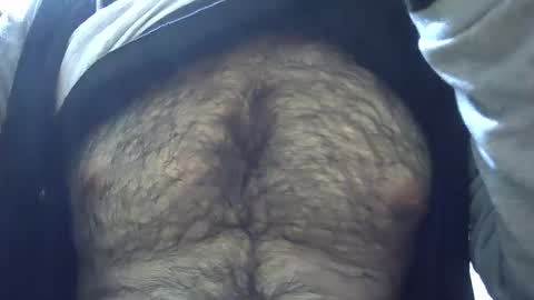 VictorHume online show from December 2025 05:28:02 PM