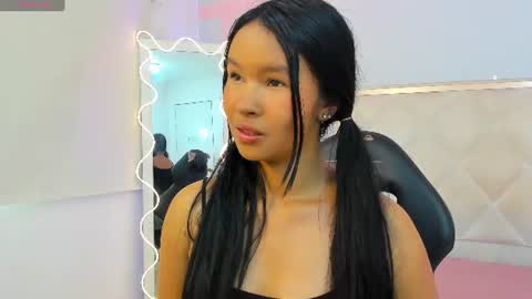 victoria1_tay online show from June 2026 07:18:02 PM