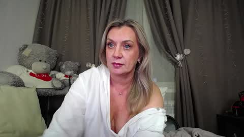 Snapshot of victoria50 chatting on December 2024 08:15:01 PM victoria50 online show from December 2024 08:15:01 PM