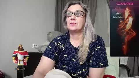 Snapshot of victoria50 chatting on November 2025 10:46:02 AM victoria50 online show from November 2025 10:46:02 AM