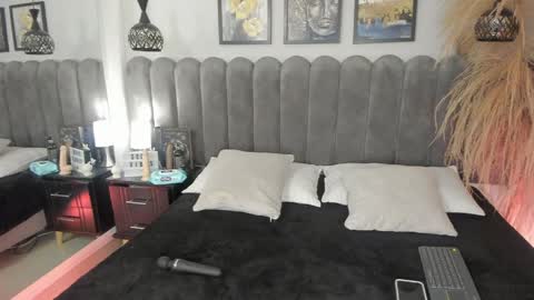 victoria__lee_ online show from May 2026 03:35:02 AM