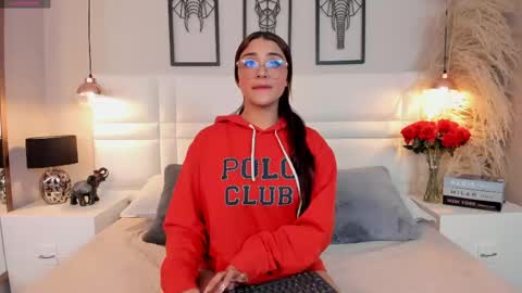victoria__lee_ online show from June 2026 03:45:01 AM
