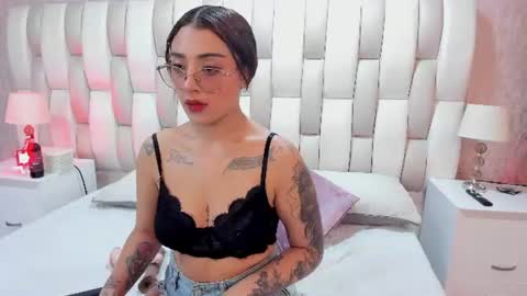 victoria__lee_ online show from July 2026 12:56:02 PM